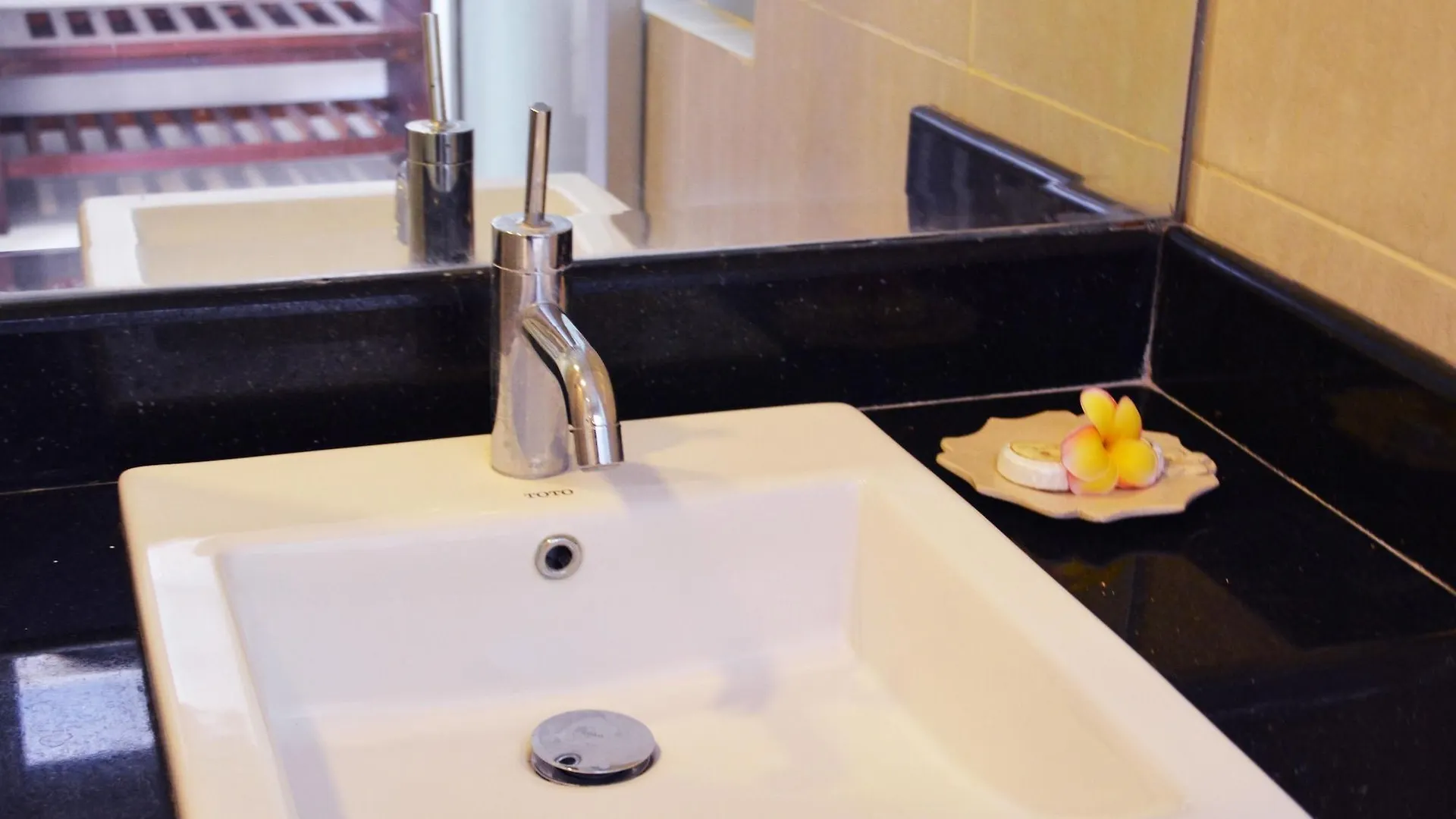 Balisani Padma Hotel Legian